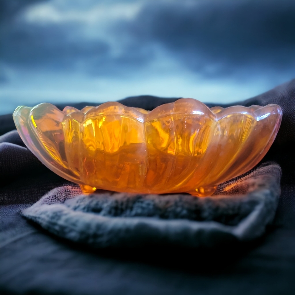 Vtg 60's Amber Glass Scalloped Footed Bowl Sunflower Colony by Indiana Glass Co